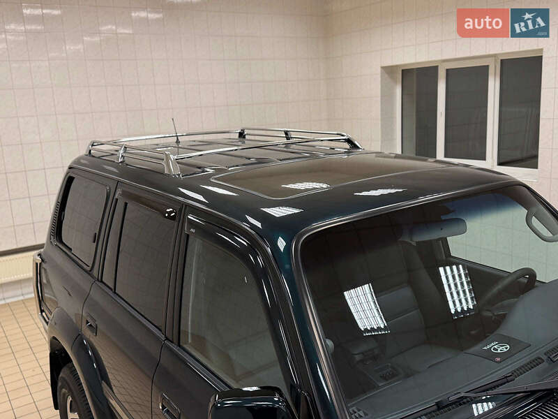 Внедорожник / Кроссовер Toyota Land Cruiser 1992 в Киеве