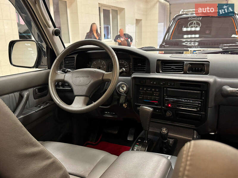 Внедорожник / Кроссовер Toyota Land Cruiser 1992 в Киеве