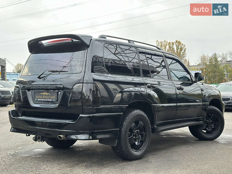 Позашляховик / Кросовер Toyota Land Cruiser 2003 в Харкові