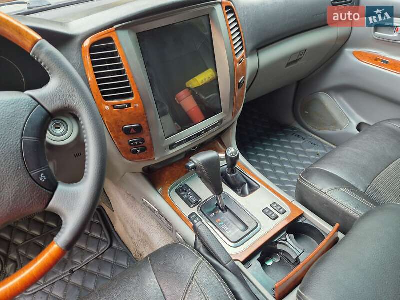 Внедорожник / Кроссовер Toyota Land Cruiser 2003 в Новомосковске