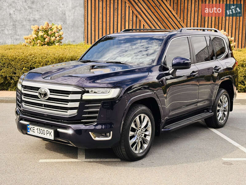 Внедорожник / Кроссовер Toyota Land Cruiser 2021 в Киеве