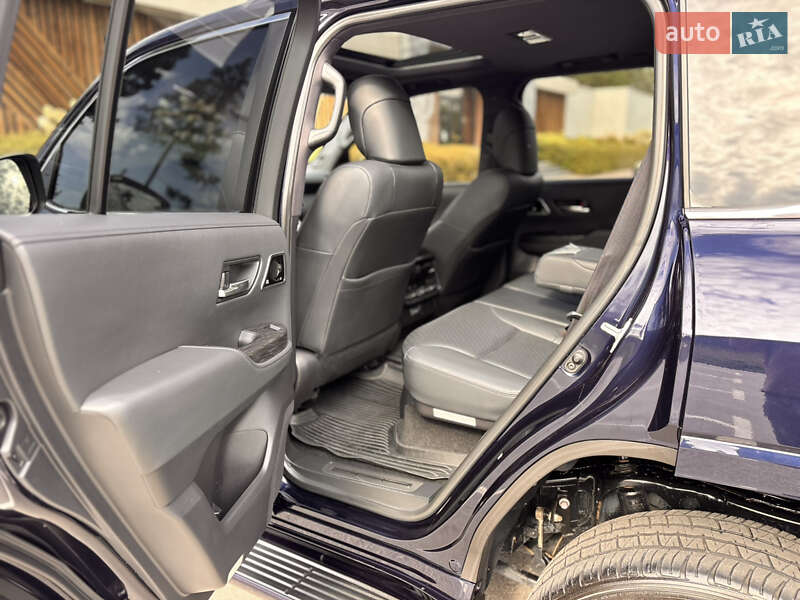 Внедорожник / Кроссовер Toyota Land Cruiser 2021 в Киеве