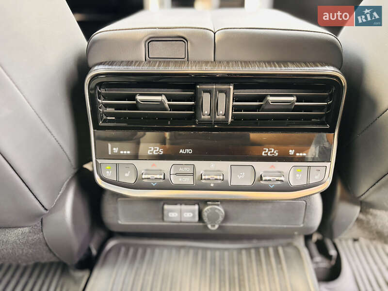 Внедорожник / Кроссовер Toyota Land Cruiser 2021 в Киеве