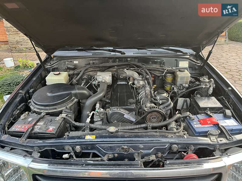 Внедорожник / Кроссовер Toyota Land Cruiser 2000 в Киеве фото 3 Внедорожник / Кроссовер Toyota Land Cruiser 2000 в Киеве