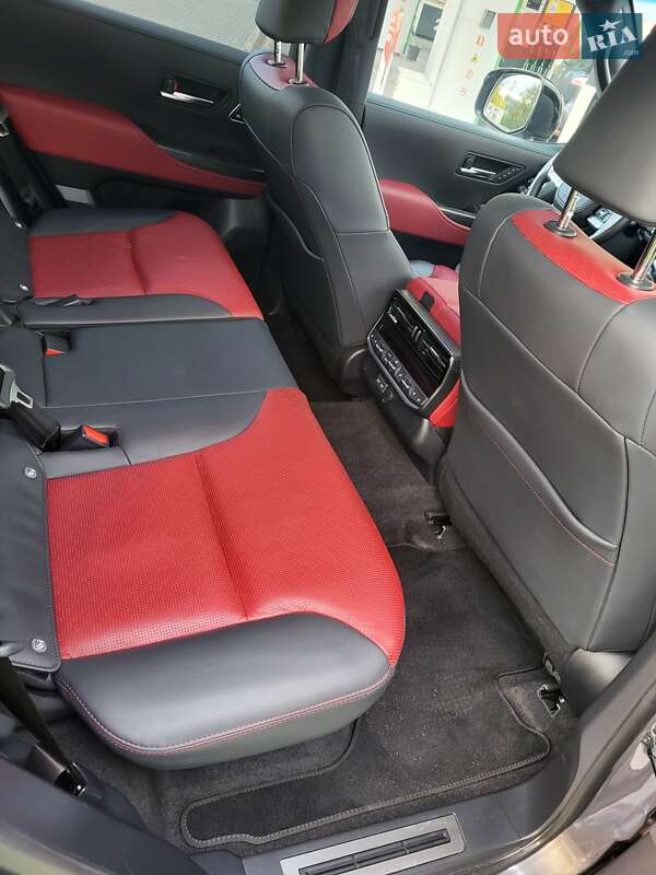 Внедорожник / Кроссовер Toyota Land Cruiser 2023 в Киеве фото 6 Внедорожник / Кроссовер Toyota Land Cruiser 2023 в Киеве