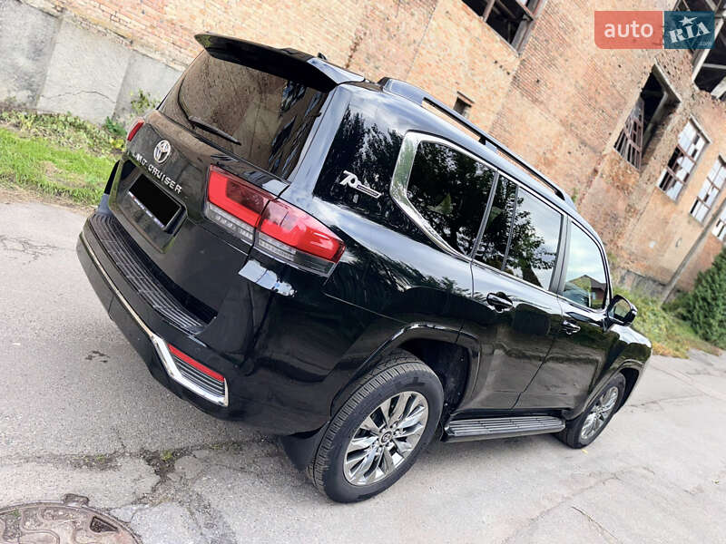 Позашляховик / Кросовер Toyota Land Cruiser 2021 в Києві