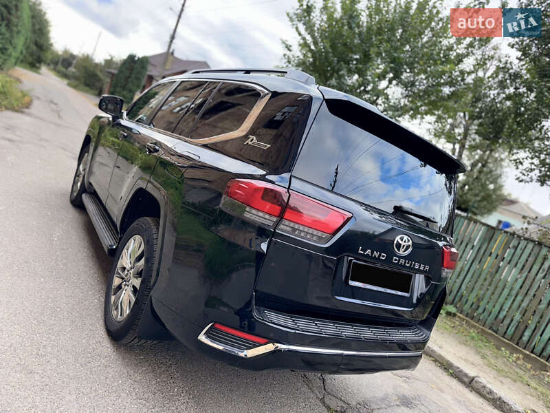 Позашляховик / Кросовер Toyota Land Cruiser 2021 в Києві