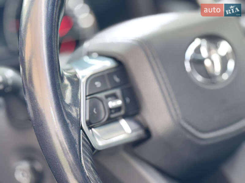 Позашляховик / Кросовер Toyota Land Cruiser 2021 в Києві