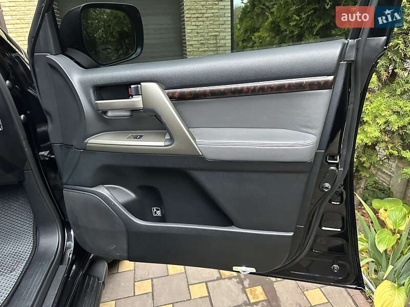 Внедорожник / Кроссовер Toyota Land Cruiser 2007 в Ахтырке фото 51 Внедорожник / Кроссовер Toyota Land Cruiser 2007 в Ахтырке