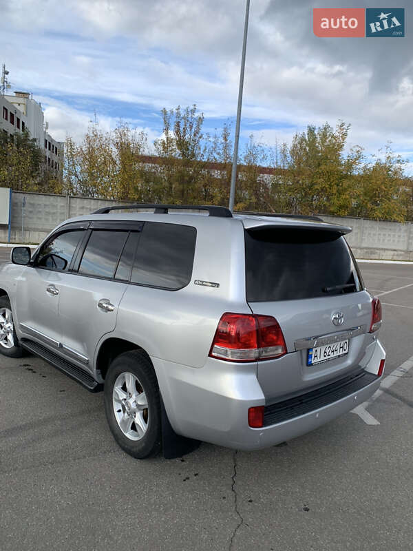Внедорожник / Кроссовер Toyota Land Cruiser 2008 в Харькове