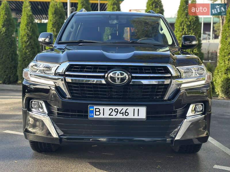 Внедорожник / Кроссовер Toyota Land Cruiser 2019 в Киеве