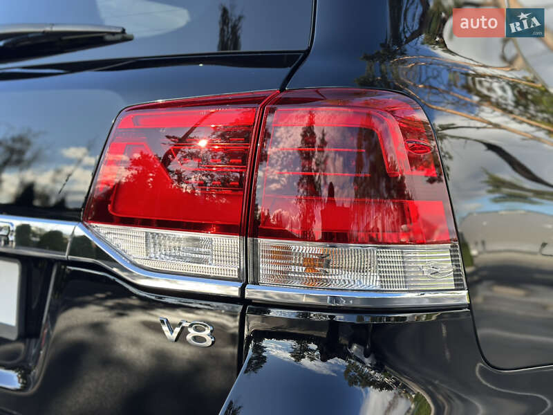 Внедорожник / Кроссовер Toyota Land Cruiser 2019 в Киеве