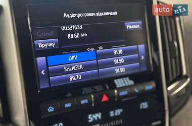 Позашляховик / Кросовер Toyota Land Cruiser 2020 в 