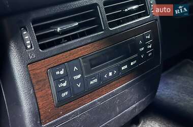 Позашляховик / Кросовер Toyota Land Cruiser 2020 в 