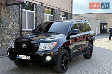 Внедорожник / Кроссовер Toyota Land Cruiser 2008 в 