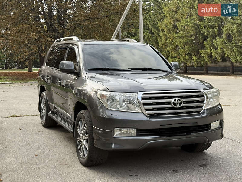 Внедорожник / Кроссовер Toyota Land Cruiser 2011 в Желтых Водах