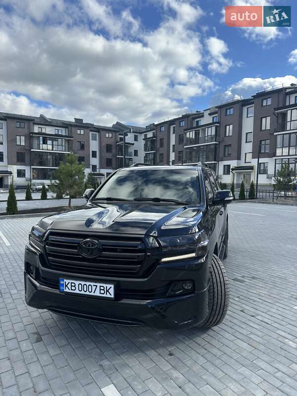 Позашляховик / Кросовер Toyota Land Cruiser 2017 в Вінниці