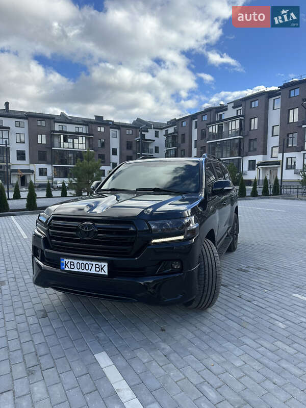 Позашляховик / Кросовер Toyota Land Cruiser 2017 в Вінниці
