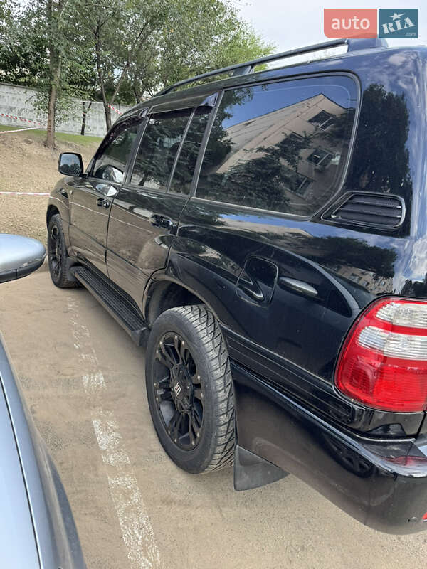 Внедорожник / Кроссовер Toyota Land Cruiser 2003 в Киеве фото 5 Внедорожник / Кроссовер Toyota Land Cruiser 2003 в Киеве