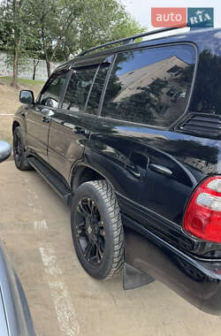 Внедорожник / Кроссовер Toyota Land Cruiser 2003 в 