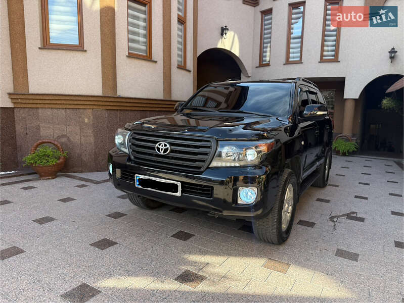 Внедорожник / Кроссовер Toyota Land Cruiser 2007 в Тячеве фото 3 Внедорожник / Кроссовер Toyota Land Cruiser 2007 в Тячеве