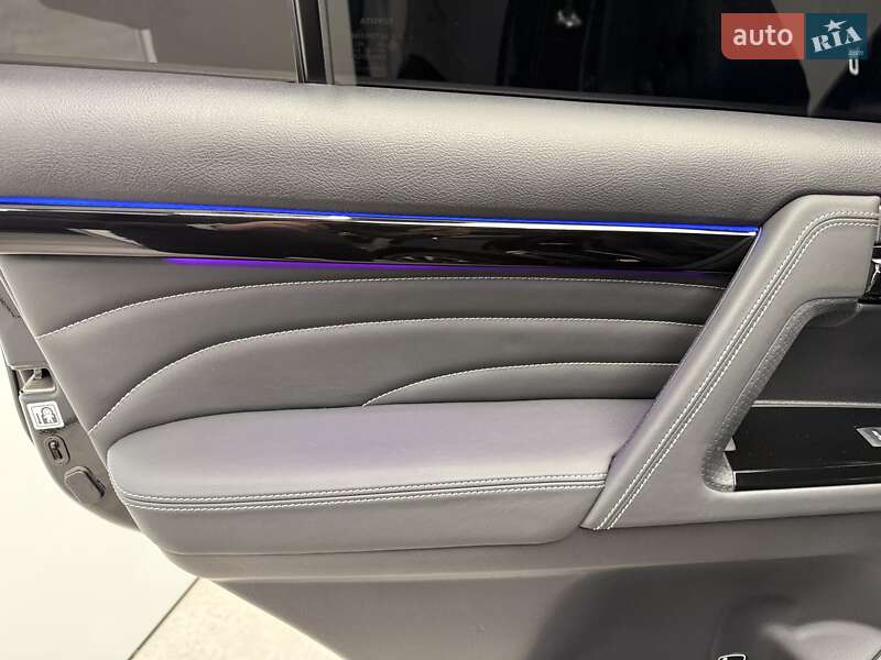 Внедорожник / Кроссовер Toyota Land Cruiser 2018 в Киеве фото 45 Внедорожник / Кроссовер Toyota Land Cruiser 2018 в Киеве