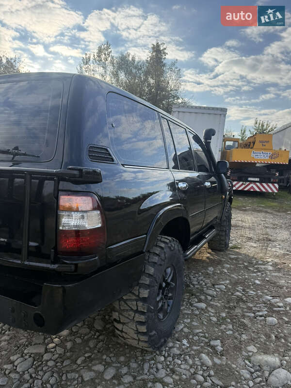 Внедорожник / Кроссовер Toyota Land Cruiser 2007 в Тячеве