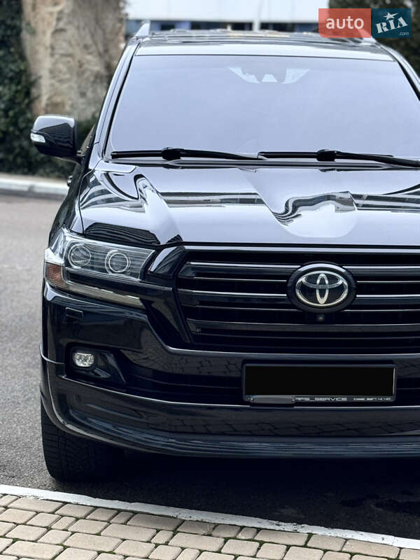 Позашляховик / Кросовер Toyota Land Cruiser 2018 в Одесі фото 11 Позашляховик / Кросовер Toyota Land Cruiser 2018 в Одесі