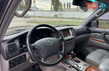 Внедорожник / Кроссовер Toyota Land Cruiser 2003 в 