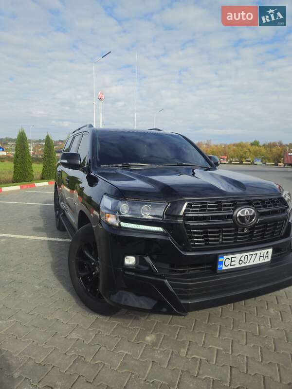 Toyota Land Cruiser 2012