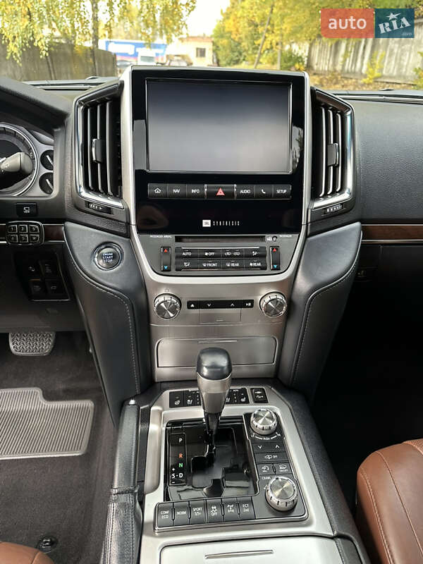 Внедорожник / Кроссовер Toyota Land Cruiser 2019 в Киеве