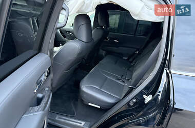 Внедорожник / Кроссовер Toyota Land Cruiser 2021 в 