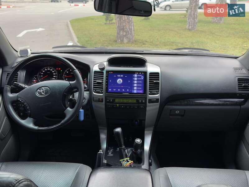 Внедорожник / Кроссовер Toyota Land Cruiser 2008 в Харькове