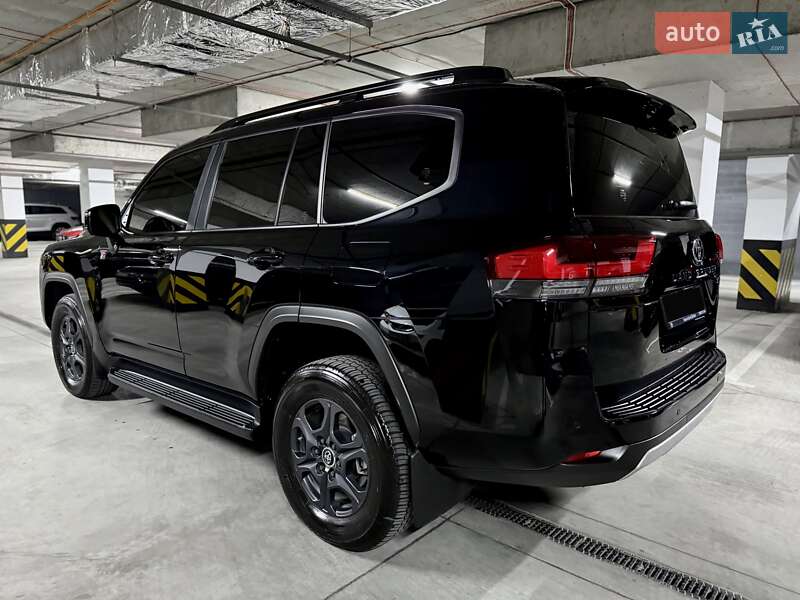 Внедорожник / Кроссовер Toyota Land Cruiser 2023 в Днепре