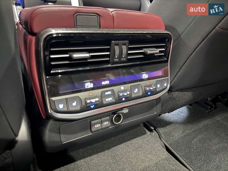 Внедорожник / Кроссовер Toyota Land Cruiser 2023 в Днепре