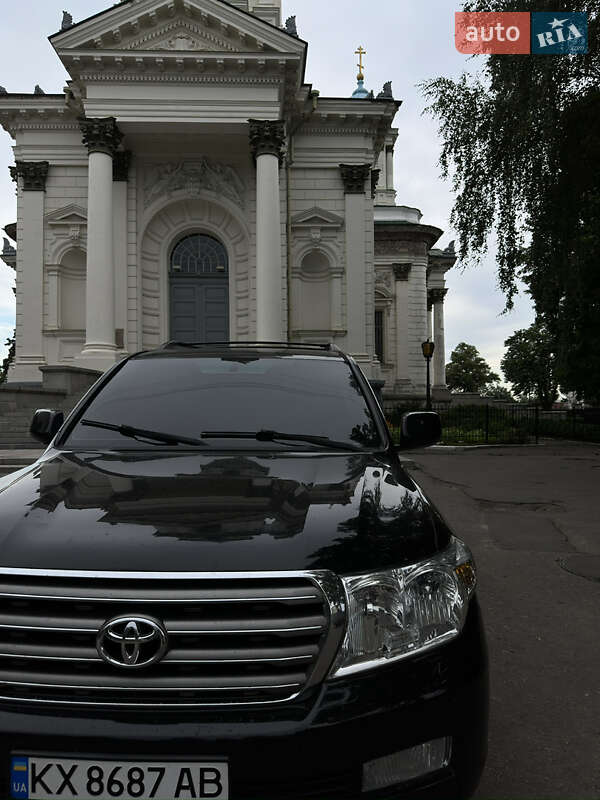 Внедорожник / Кроссовер Toyota Land Cruiser 2008 в Сумах
