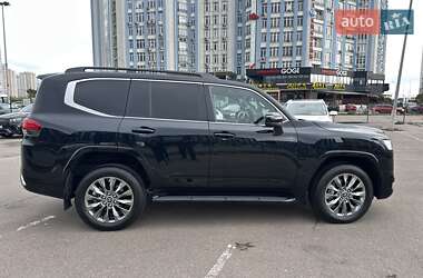 Внедорожник / Кроссовер Toyota Land Cruiser 2023 в 