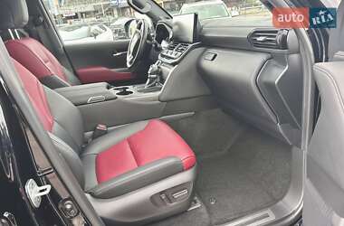 Внедорожник / Кроссовер Toyota Land Cruiser 2023 в 