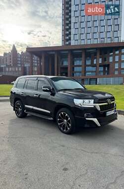 Позашляховик / Кросовер Toyota Land Cruiser 2013 в Дніпрі