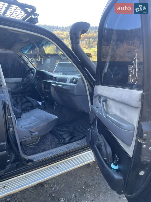 Внедорожник / Кроссовер Toyota Land Cruiser 1997 в Рахове