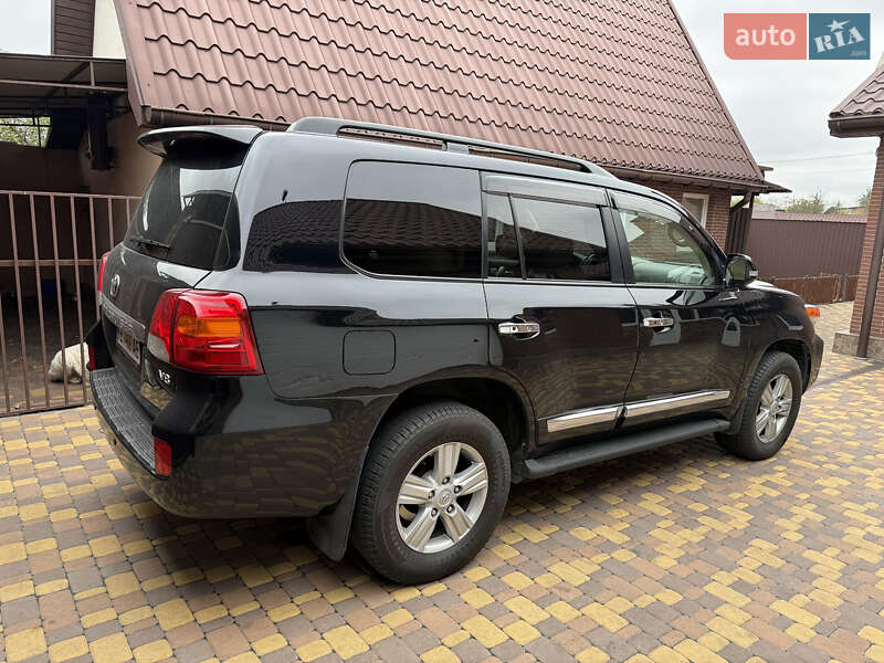 Внедорожник / Кроссовер Toyota Land Cruiser 2013 в Киеве