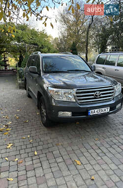 Позашляховик / Кросовер Toyota Land Cruiser 2011 в Києві