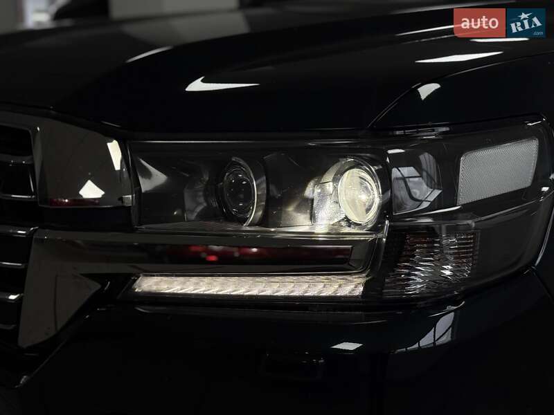 Внедорожник / Кроссовер Toyota Land Cruiser 2017 в Полтаве фото 6 Внедорожник / Кроссовер Toyota Land Cruiser 2017 в Полтаве