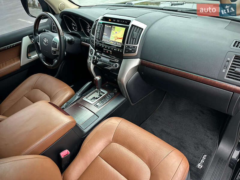 Внедорожник / Кроссовер Toyota Land Cruiser 2014 в Киеве