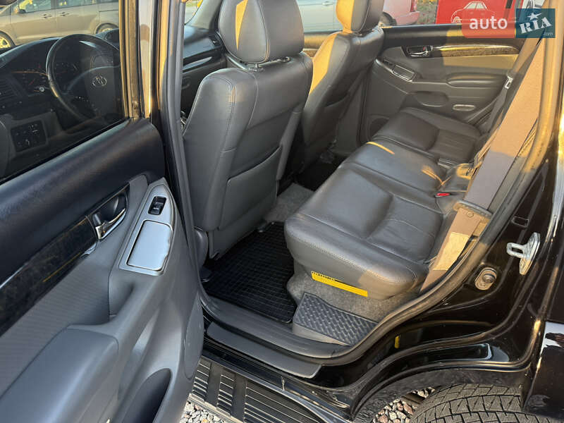 Внедорожник / Кроссовер Toyota Land Cruiser 2008 в Переяславе фото 28 Внедорожник / Кроссовер Toyota Land Cruiser 2008 в Переяславе