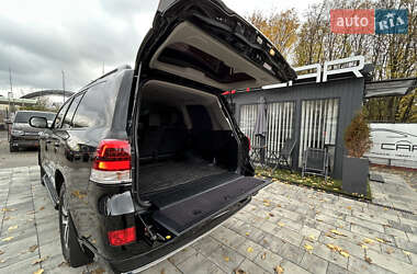 Позашляховик / Кросовер Toyota Land Cruiser 2016 в  фото 33 Позашляховик / Кросовер Toyota Land Cruiser 2016 в