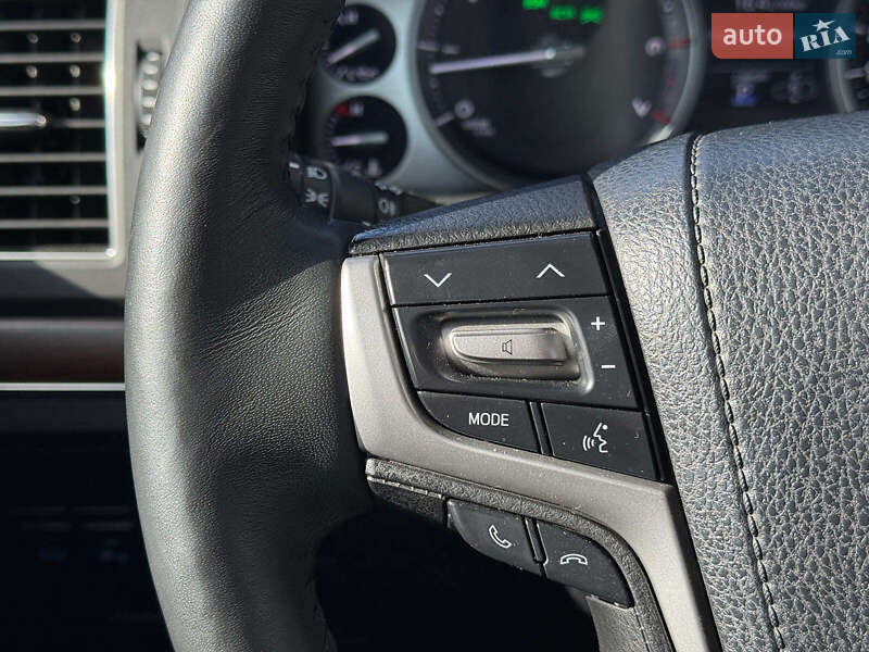 Внедорожник / Кроссовер Toyota Land Cruiser 2016 в Львове