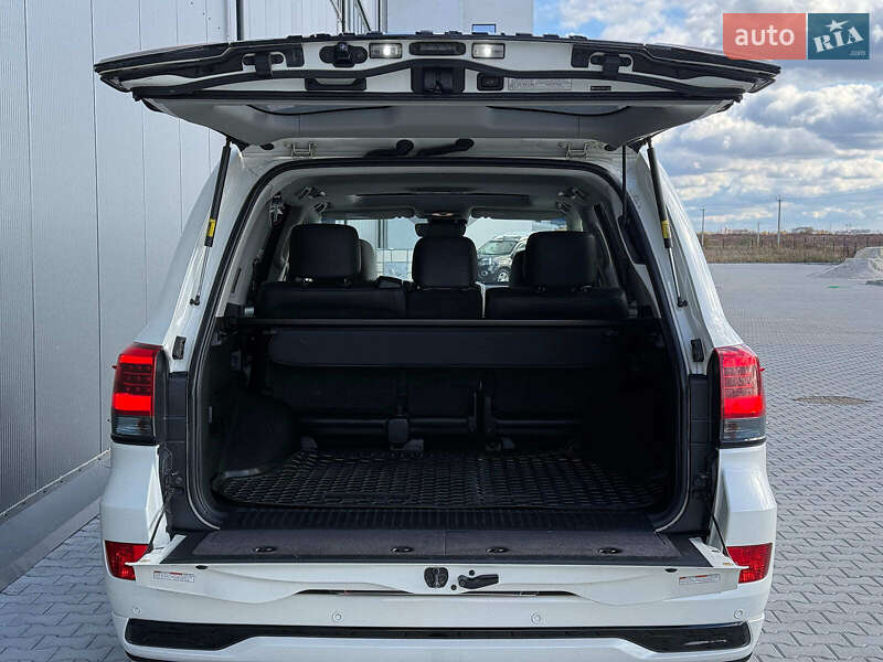 Внедорожник / Кроссовер Toyota Land Cruiser 2016 в Львове