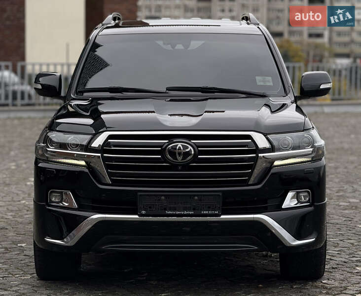 Внедорожник / Кроссовер Toyota Land Cruiser 2017 в Днепре