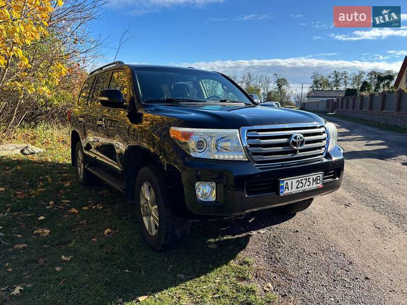 Внедорожник / Кроссовер Toyota Land Cruiser 2013 в Киеве фото 2 Внедорожник / Кроссовер Toyota Land Cruiser 2013 в Киеве